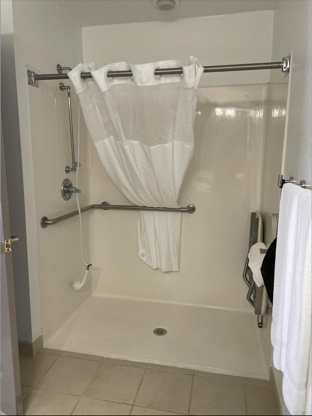 Harmony Inn & Suites 포트닷지 외부 사진