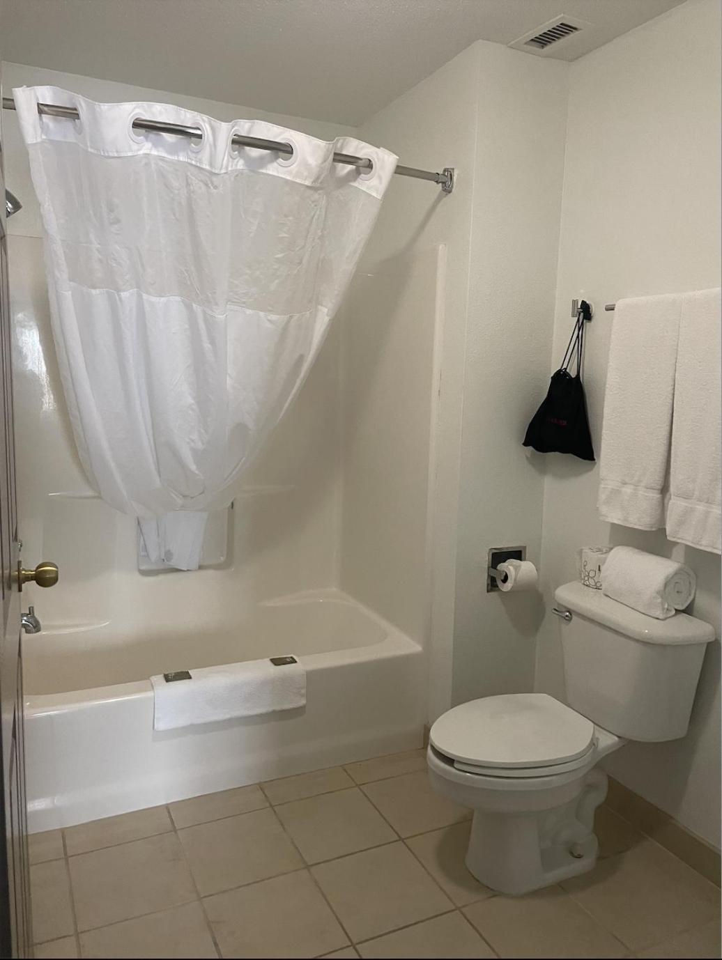 Harmony Inn & Suites 포트닷지 외부 사진