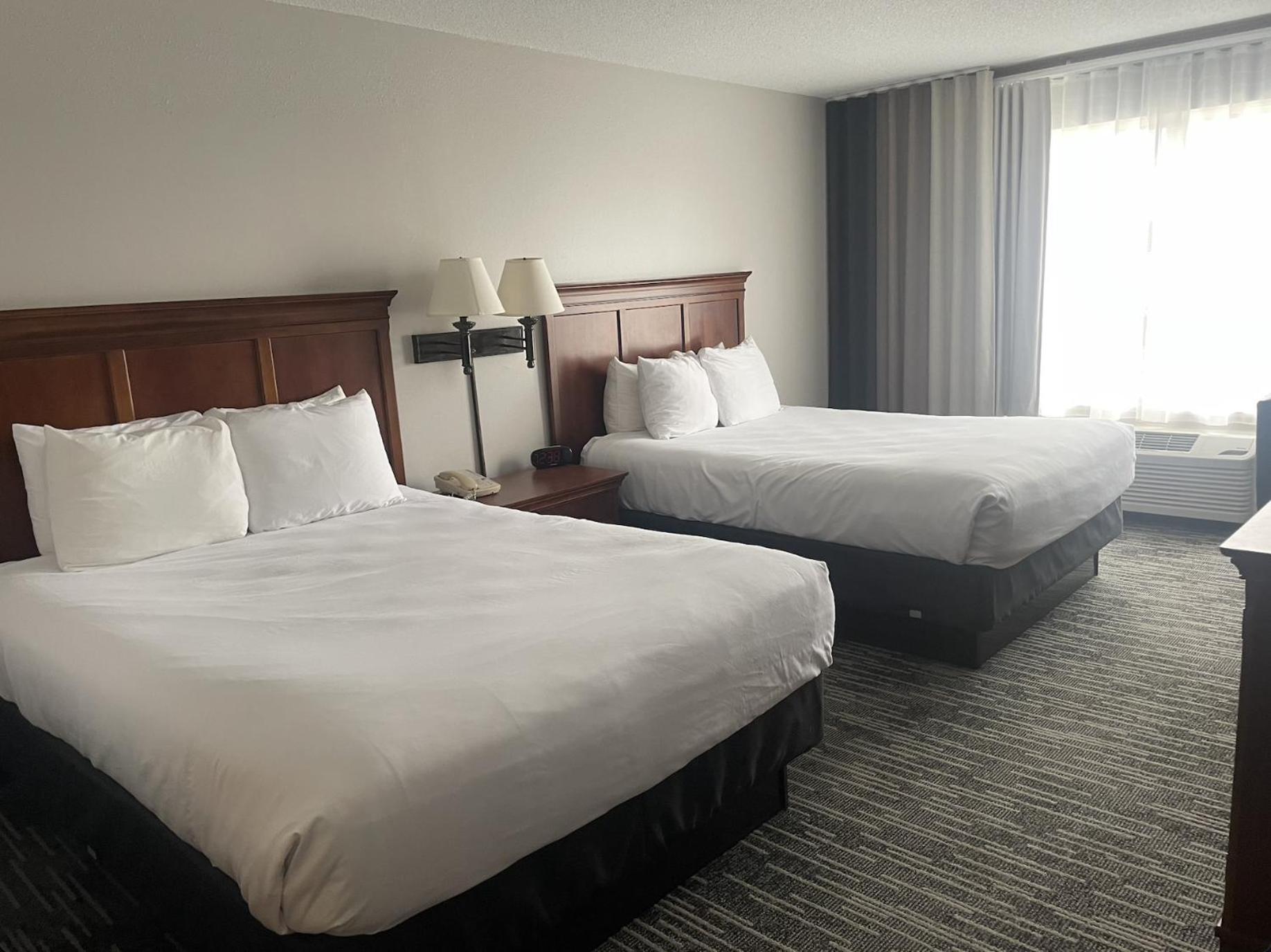 Harmony Inn & Suites 포트닷지 외부 사진